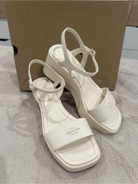 Coach Women’s Platform Wedge Sandal in Chalk/Gold Accents Size 9